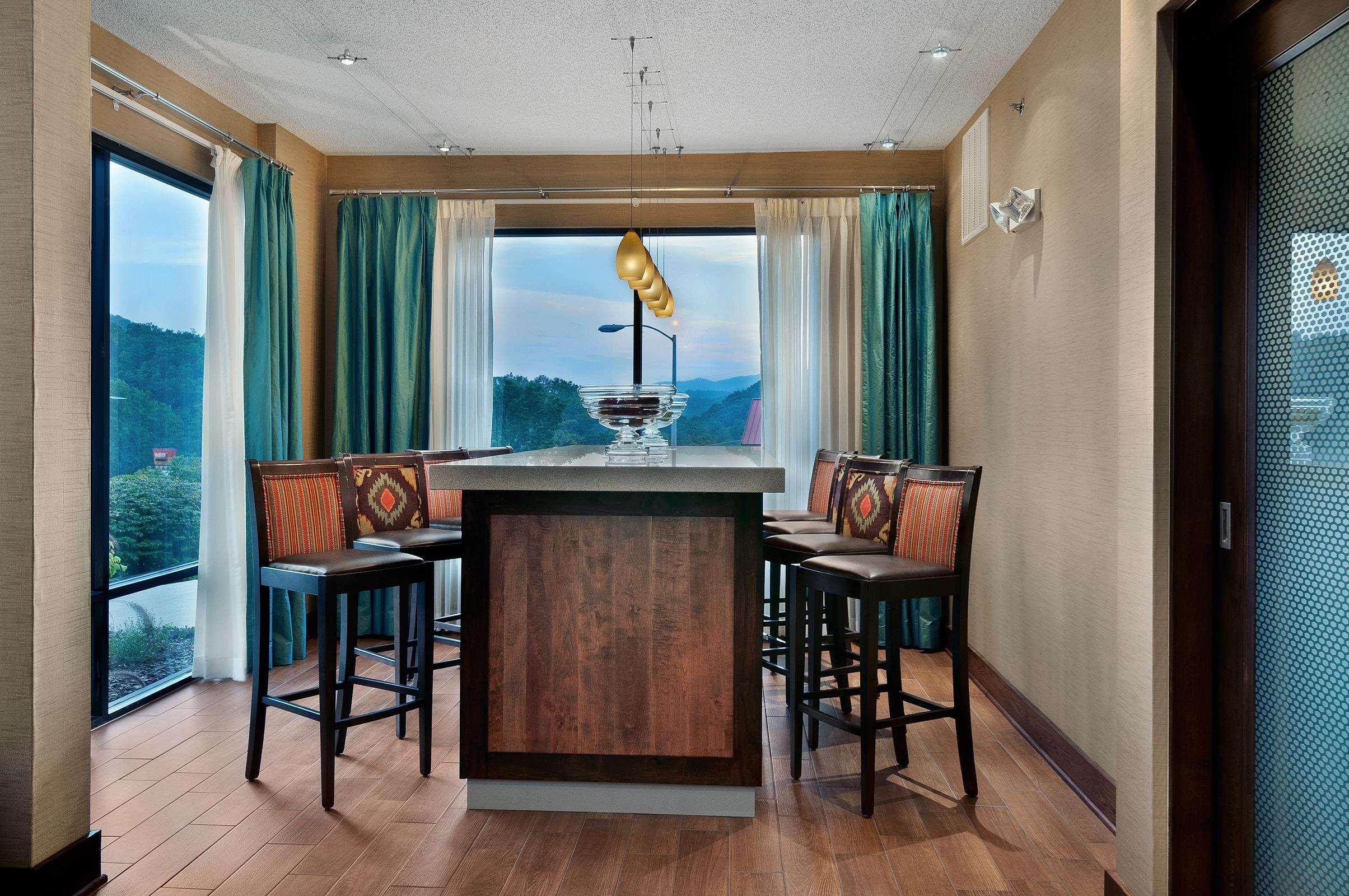Cherokee Inn Екстер'єр фото